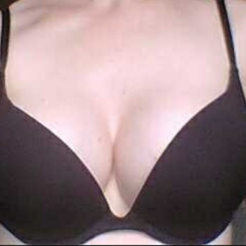 Profil von Esma, 23 Jahre, Sex in Zwickau (Sachsen)